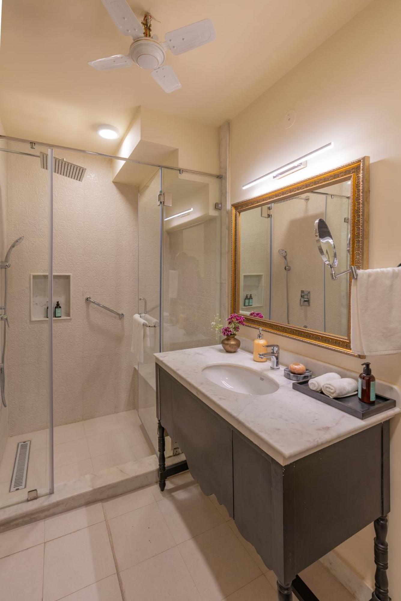 Hotel Laalee Jaipur Habitación foto